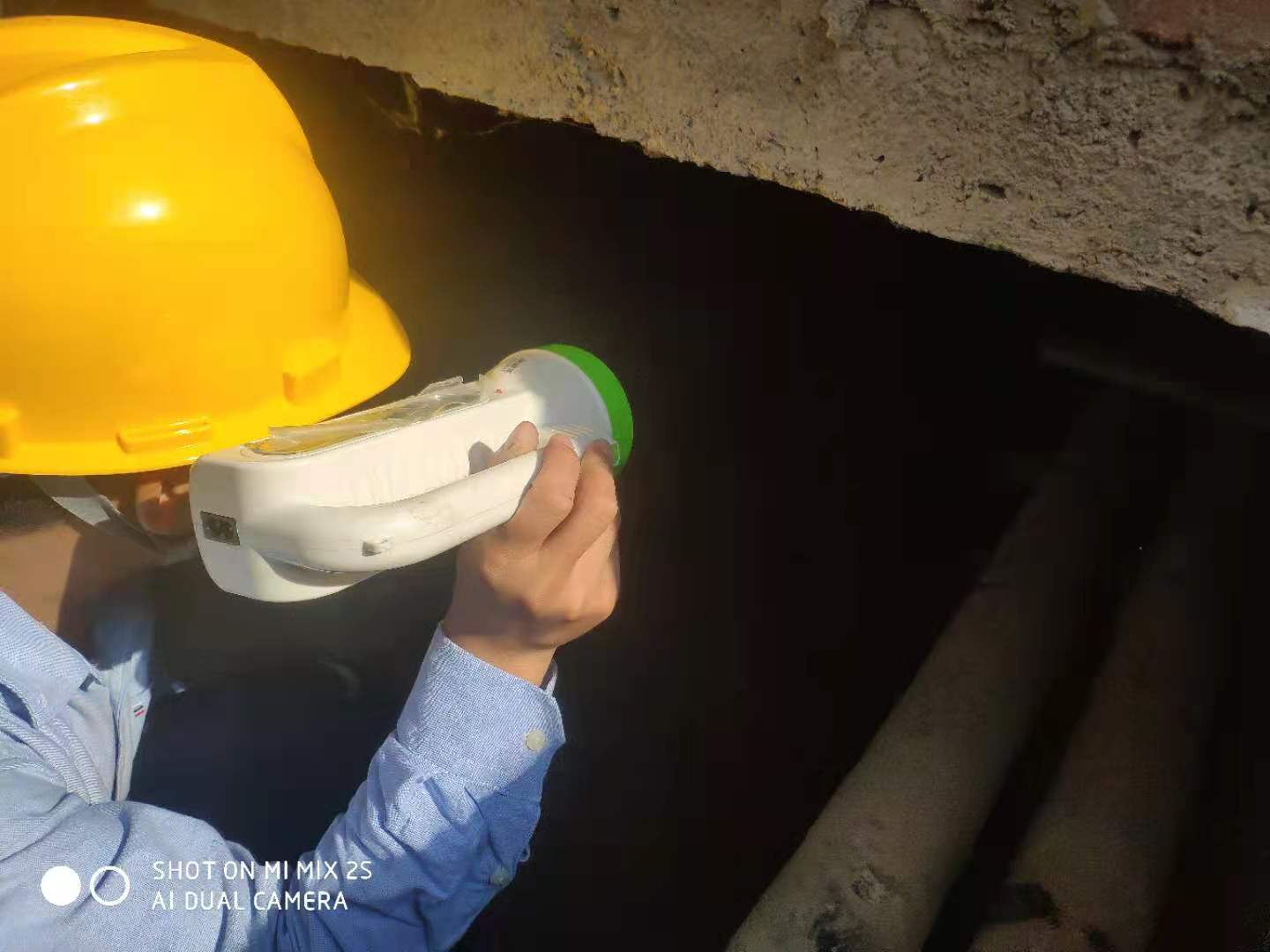 【水發(fā)能源】繃緊防汛弦，筑牢安全堤——中穆電站開展防汛專項檢查2.jpg